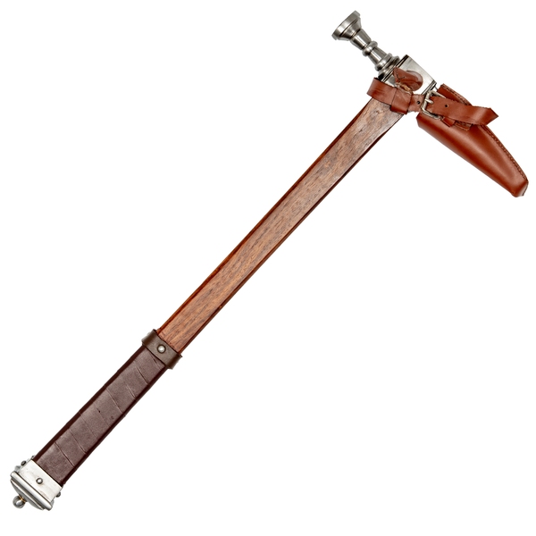 Medieval Amour Breaking War Hammer