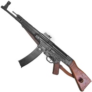 1944 Stg 44 Mp44 Storm Assualt Rifle With Leather Belt